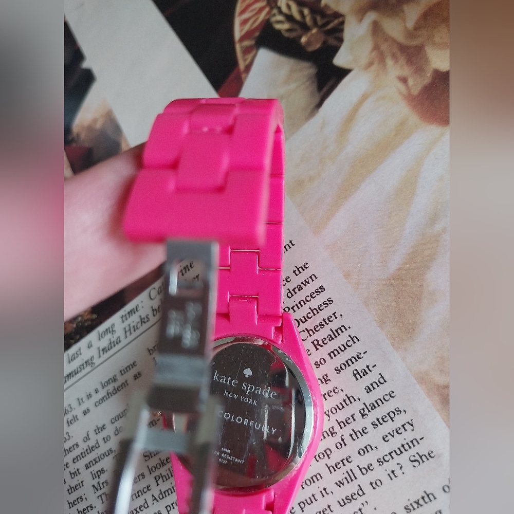 Watch Collection with Vibrant Colors - Picture 9 of 15